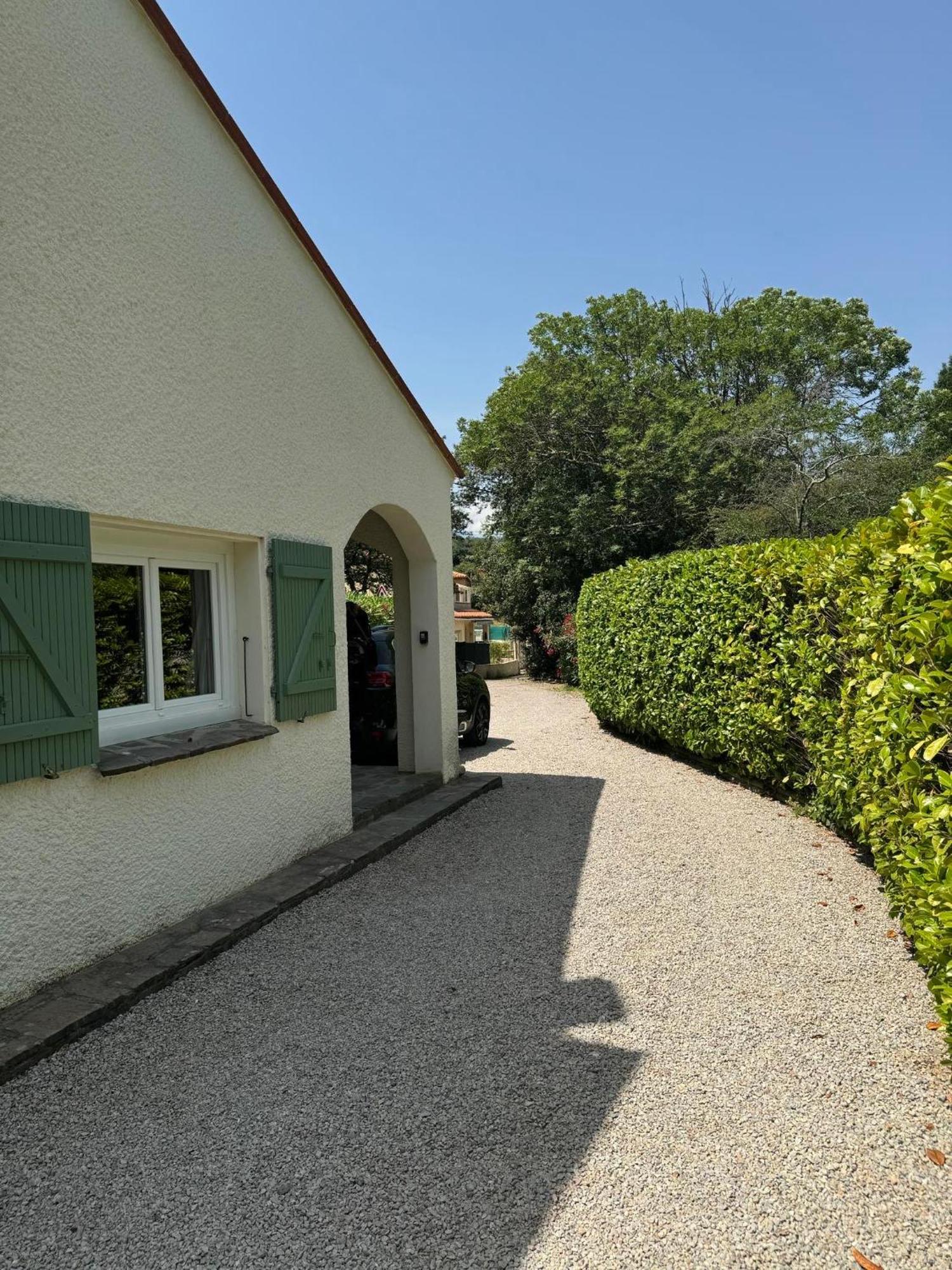 Maison Avec Piscine Chauffee Entre Mer Et Montagne Montauriol  Exteriör bild